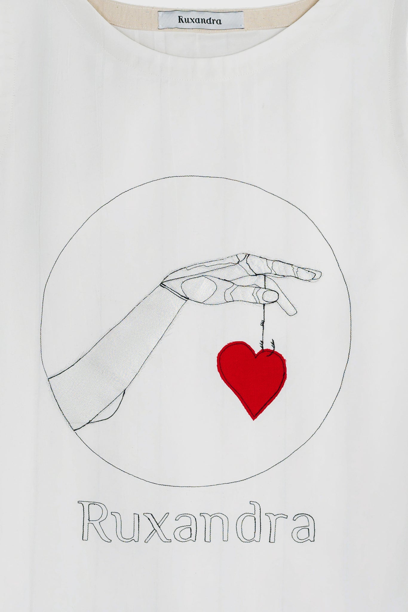 T-shirt, beautiful hand embroidery, love message, for romantics, for women with taste.